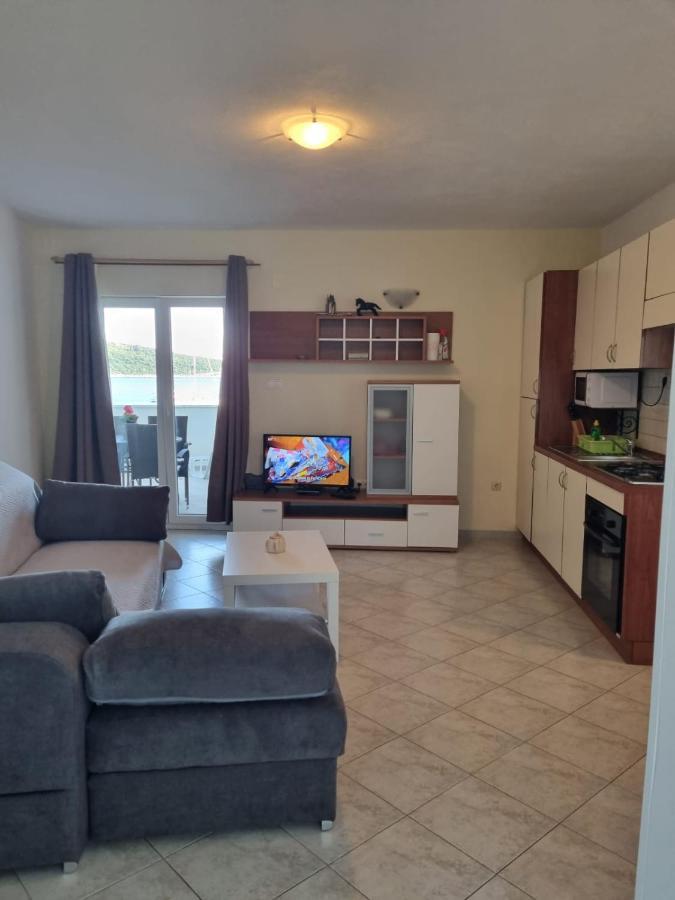 Smoljic Apartment *